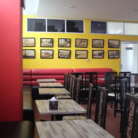 Reddoorz Plus Near Senen Jakarta Kültér fotó