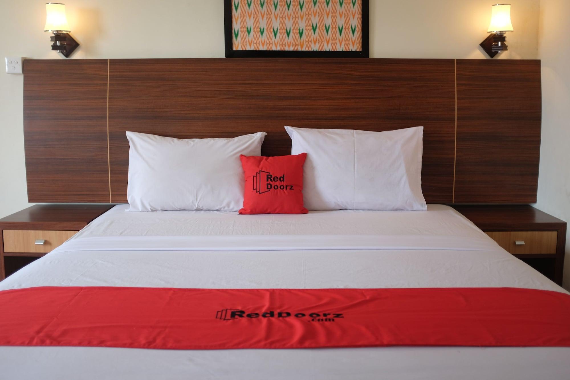 Reddoorz Plus Near Senen Jakarta Kültér fotó