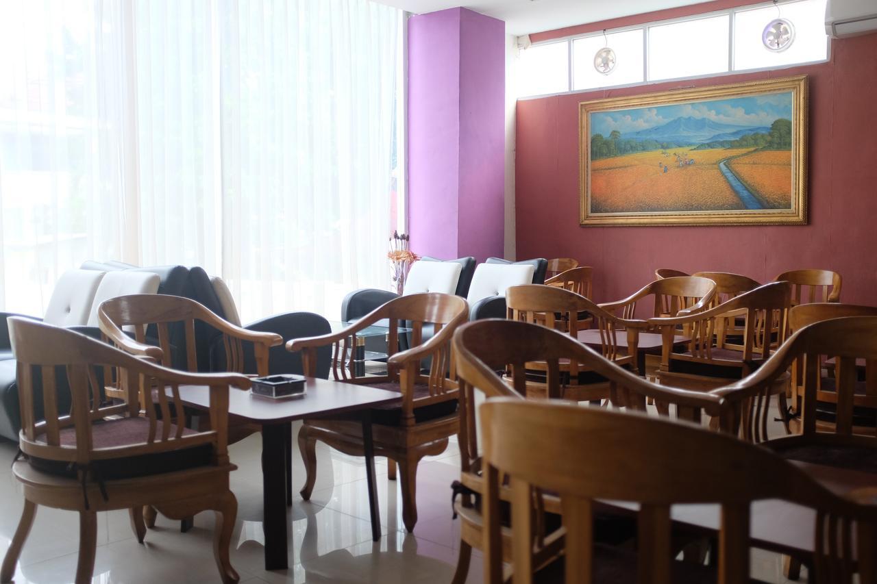 Reddoorz Plus Near Senen Jakarta Kültér fotó