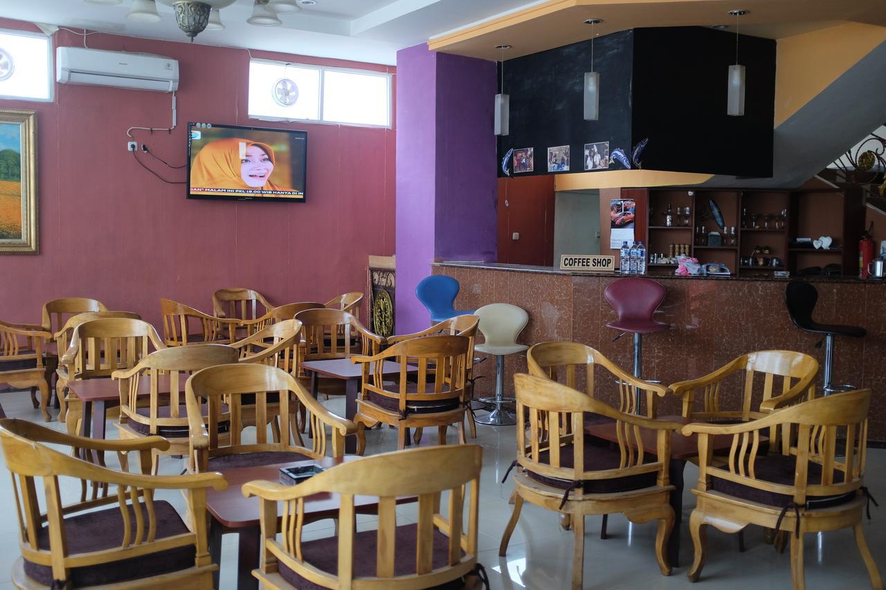 Reddoorz Plus Near Senen Jakarta Kültér fotó
