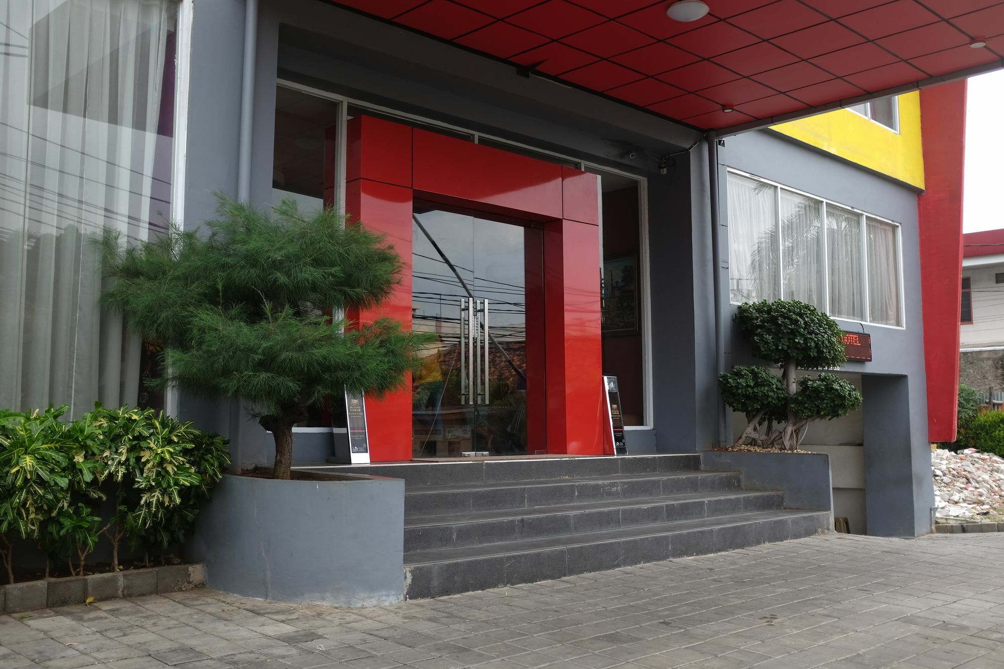 Reddoorz Plus Near Senen Jakarta Kültér fotó